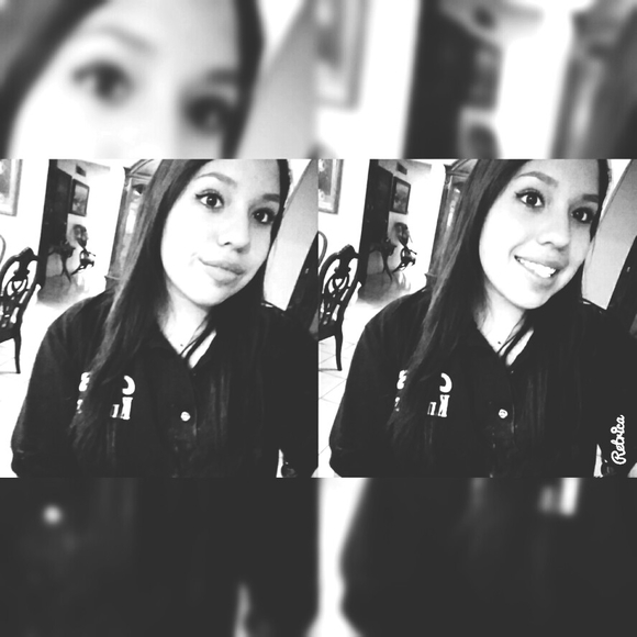 Meet your Posher, Mayra