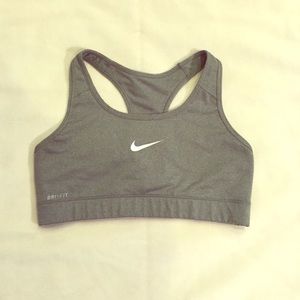Nike Pro Sports Bra