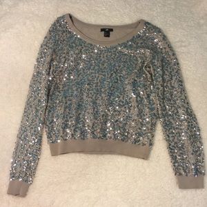 NWOT super cute sequin sweater💎
