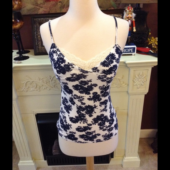 Guess tank top