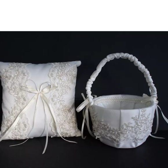 Flower girl basket & ring bearer pillow
