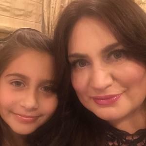 Meet your Posher, Elma