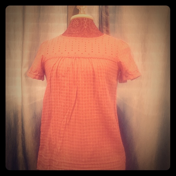 Pink shirt - Picture 1 of 4