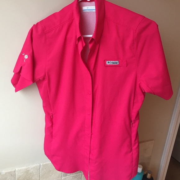 Xs Columbia shirt. Hot pink