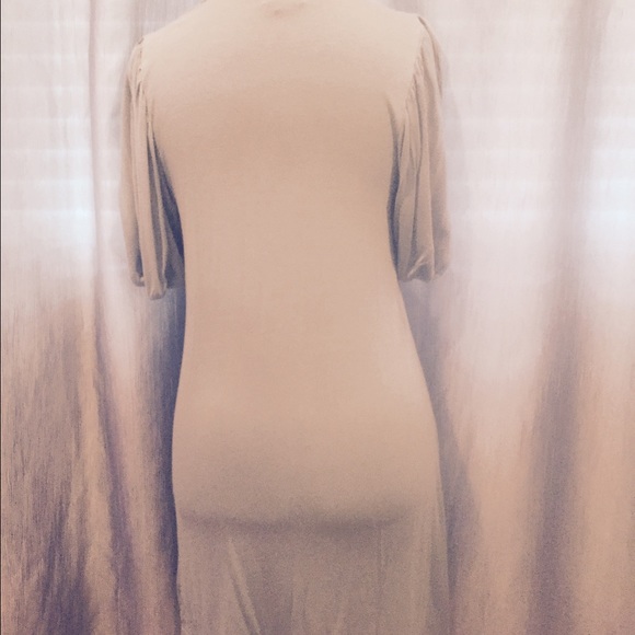 Gray, green dress - Picture 4 of 4