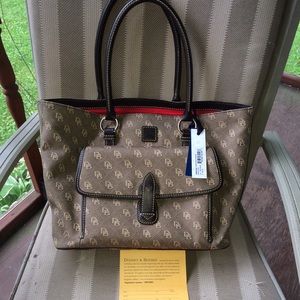 Dooney Large Pocket Shopper