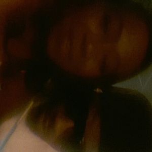 Meet your Posher, Desiree