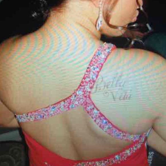 Prom dress - Picture 2 of 4