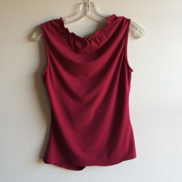 {EXPRESS} Red Ruffle Top - Picture 7 of 8