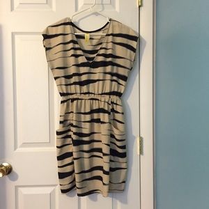 Bee Witched Tunic from Francesca's Boutique