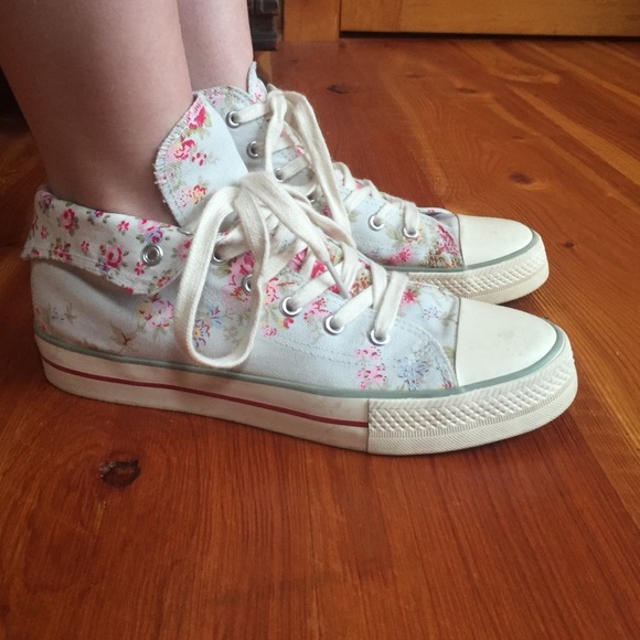 cath kidston converse