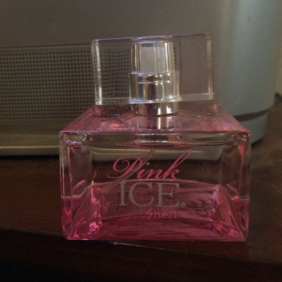 Pink Ice perfume💗