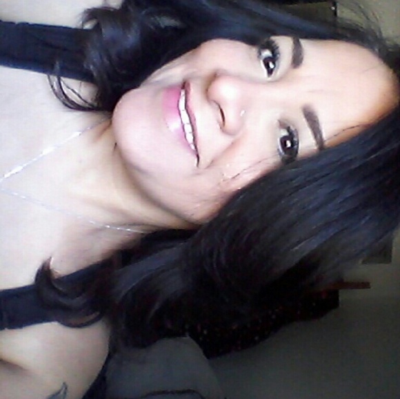 Meet your Posher, Zoraida - Picture 1 of 1