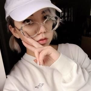 Meet your Posher, Joanna