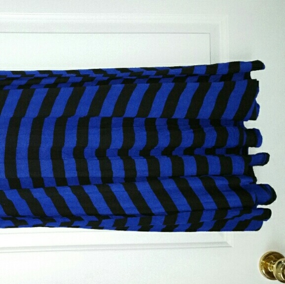 Sold - Picture 2 of 4