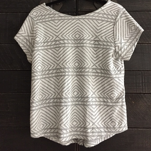 Lucky brand button back top