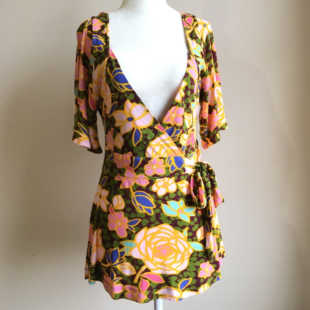 {ANTHROPOLOGIE / RIC RAC} Floral Top