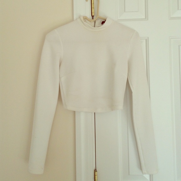 Off white crop top