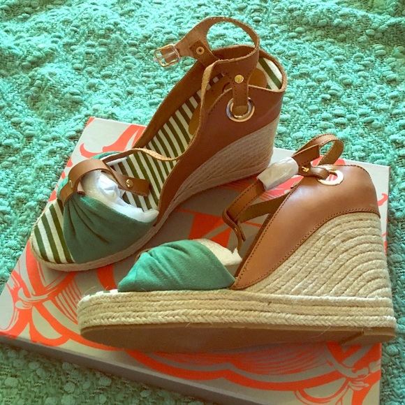 NEW Kelsi dagger wedges