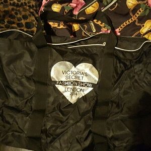 VS fashion show tote 2014