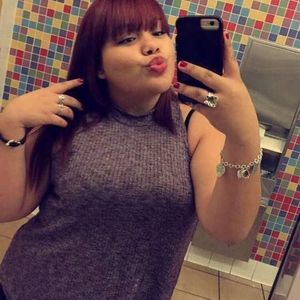 Meet your Posher, Sandra