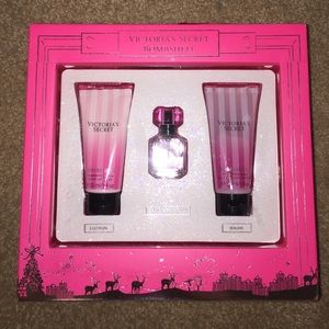 Victoria's Secret Bombshell Set