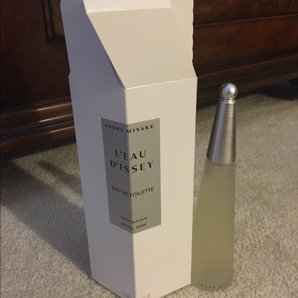 Issey Miyake 3.3 FL.OZ parfum