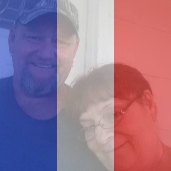 Meet your Posher, Lorena - Picture 1 of 1