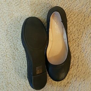 Aldo black flats size 7