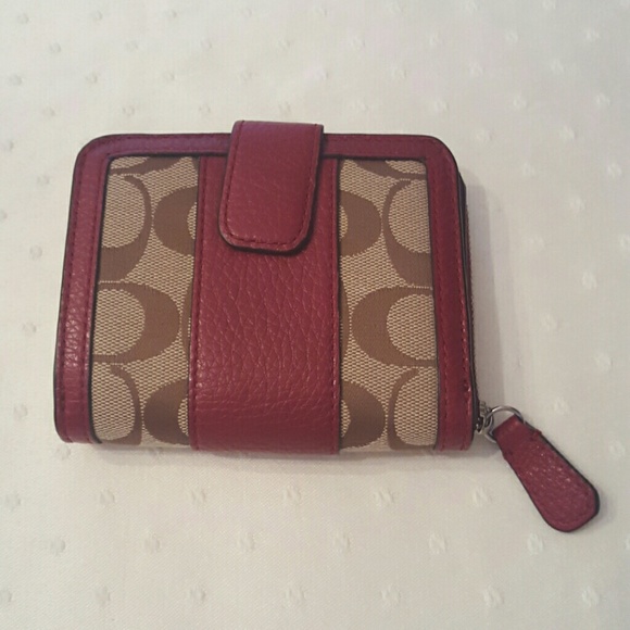Coach Signature wallet