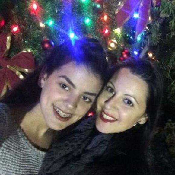 Meet your Posher, Angela - Picture 1 of 1