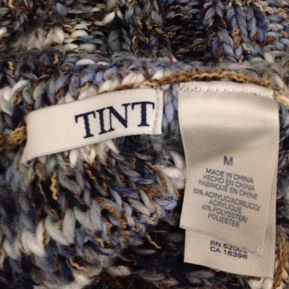 Sweater - Picture 3 of 3