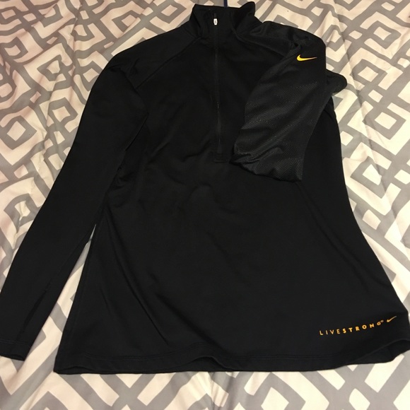 Nike Pro
