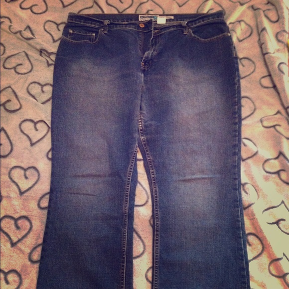 Old Navy Boot Cut Jeans Size 18 Short