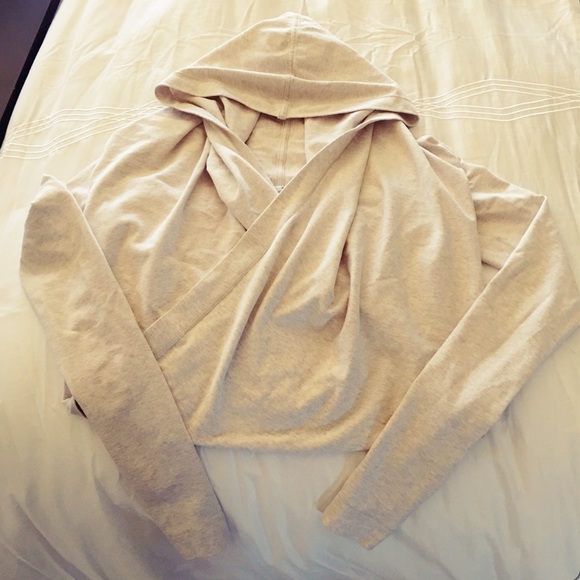 Lululemon Iconic Wrap (Original Release)