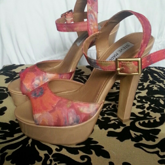 Steve Madden heels