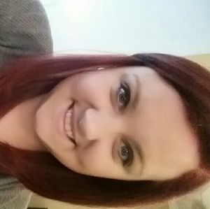 Meet your Posher, Devin