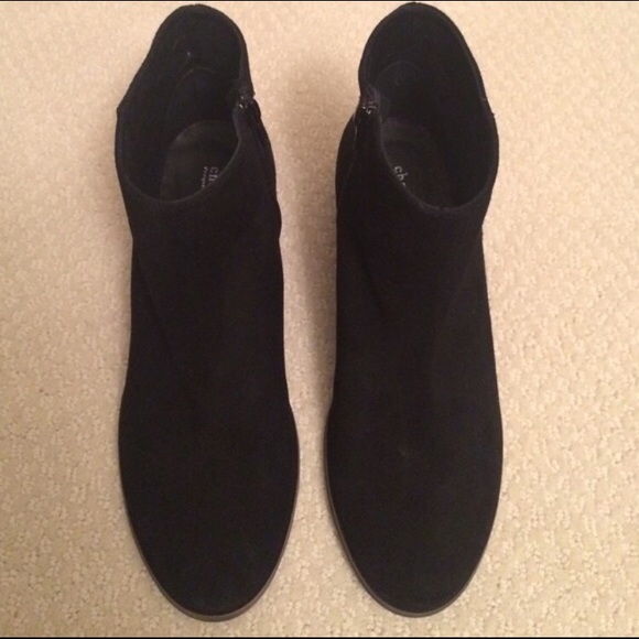 NOT AVAILABLE charles david suede studded booties - Picture 2 of 4