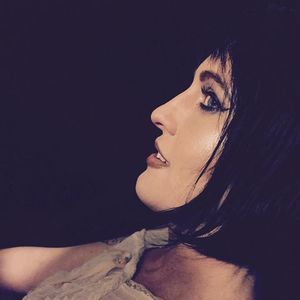 Meet your Posher, Lizzie