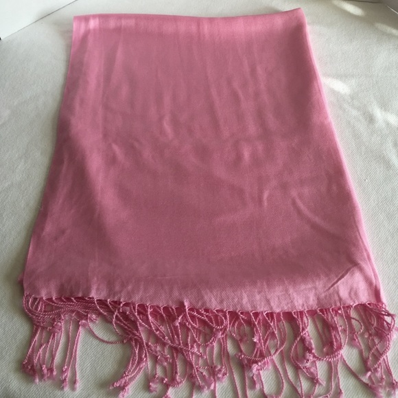 SALE Beautiful large pink scarf with fringed hem