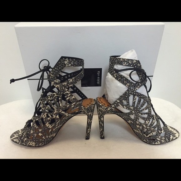 NIB, Dolce Vita Helena Sandals. - Picture 3 of 4