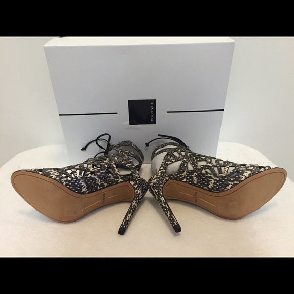 NIB, Dolce Vita Helena Sandals. - Picture 4 of 4