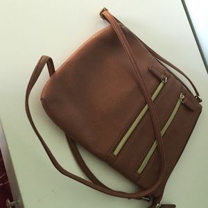 Crossbody purse