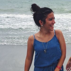 Meet your Posher, Cece