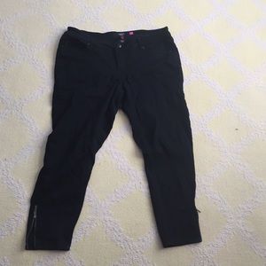 Black ankle cute size 16 torrid jeggings