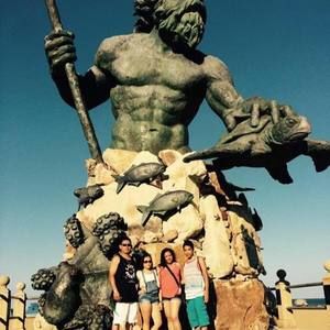 Meet your Posher, Rosangel