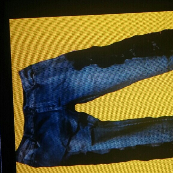 Skinny Hip Hugged Jeans - Picture 1 of 2