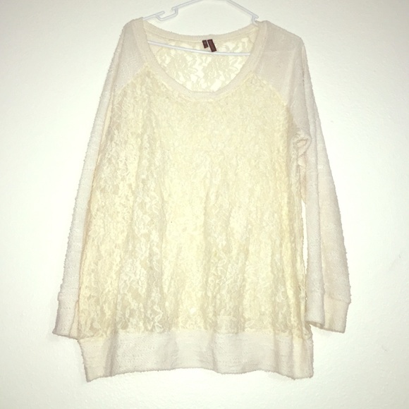 Maurice's size 2 lace sweater