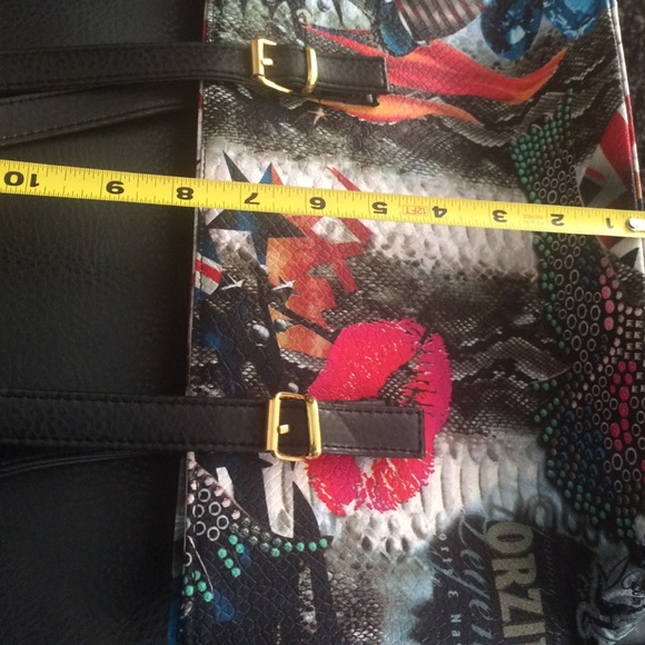 Graphic Bag - Picture 4 of 4