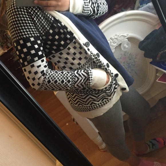 Long Aztec cardigan ! - Picture 4 of 4